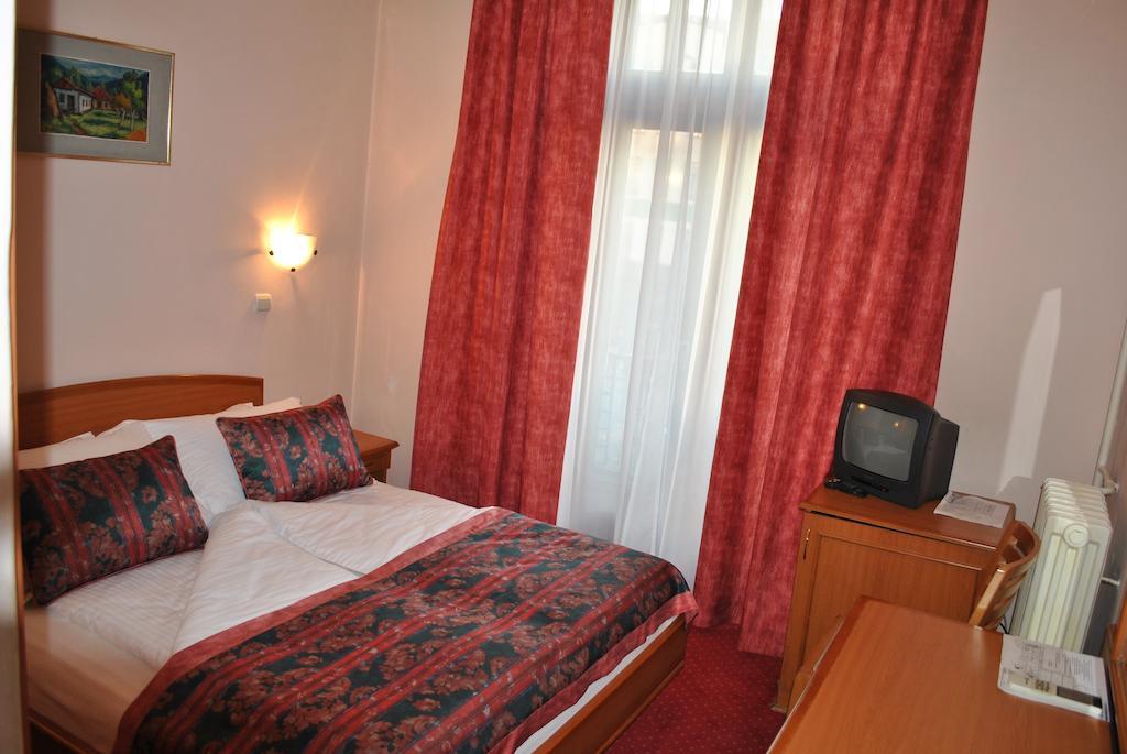 Hotel Kasina Belgrade Luaran gambar